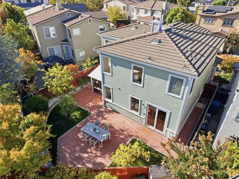 18029 Harvest Lane Saratoga, CA 95070