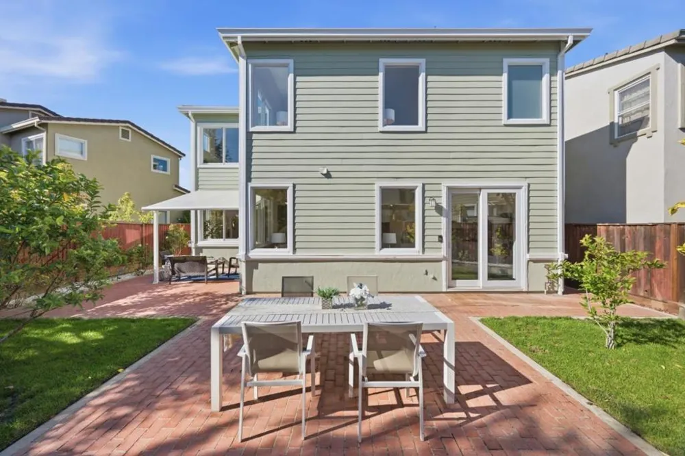 18029 Harvest Lane Saratoga, CA 95070