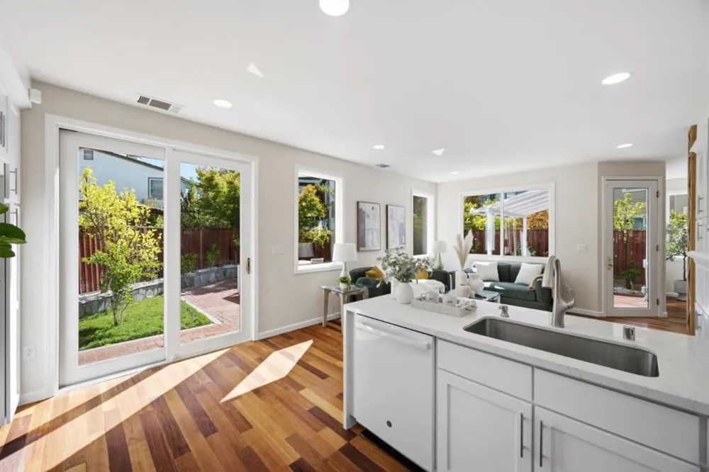 18029 Harvest Lane Saratoga, CA 95070