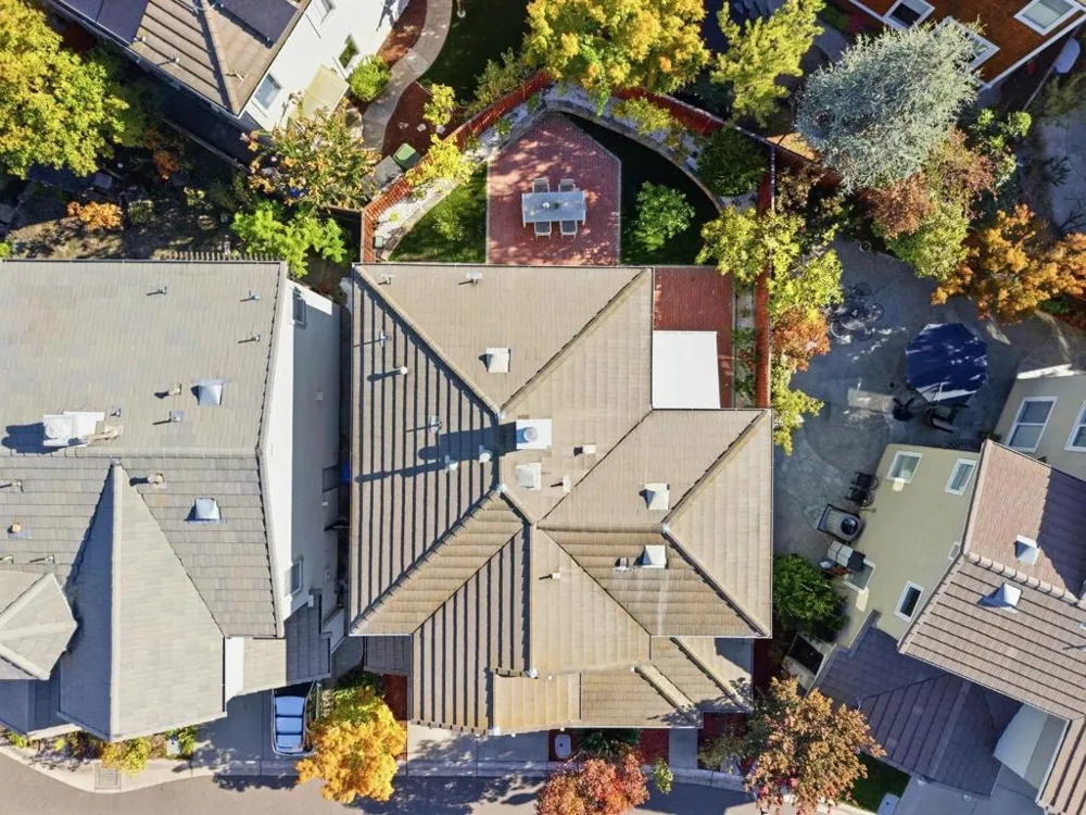 18029 Harvest Lane Saratoga, CA 95070
