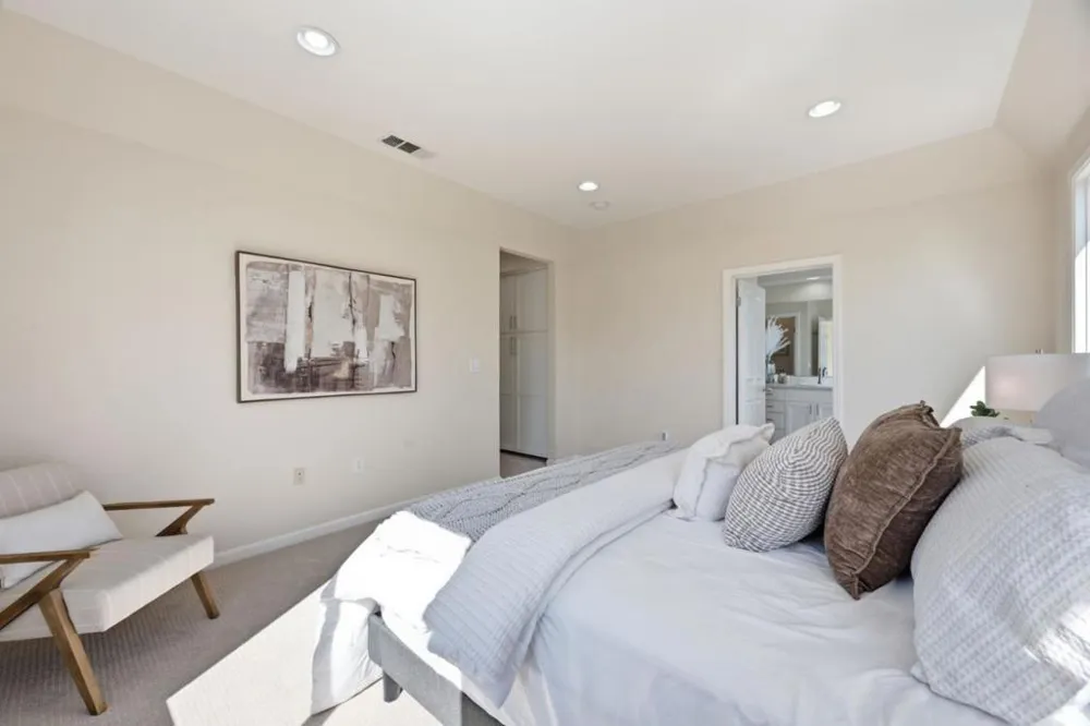 18029 Harvest Lane Saratoga, CA 95070