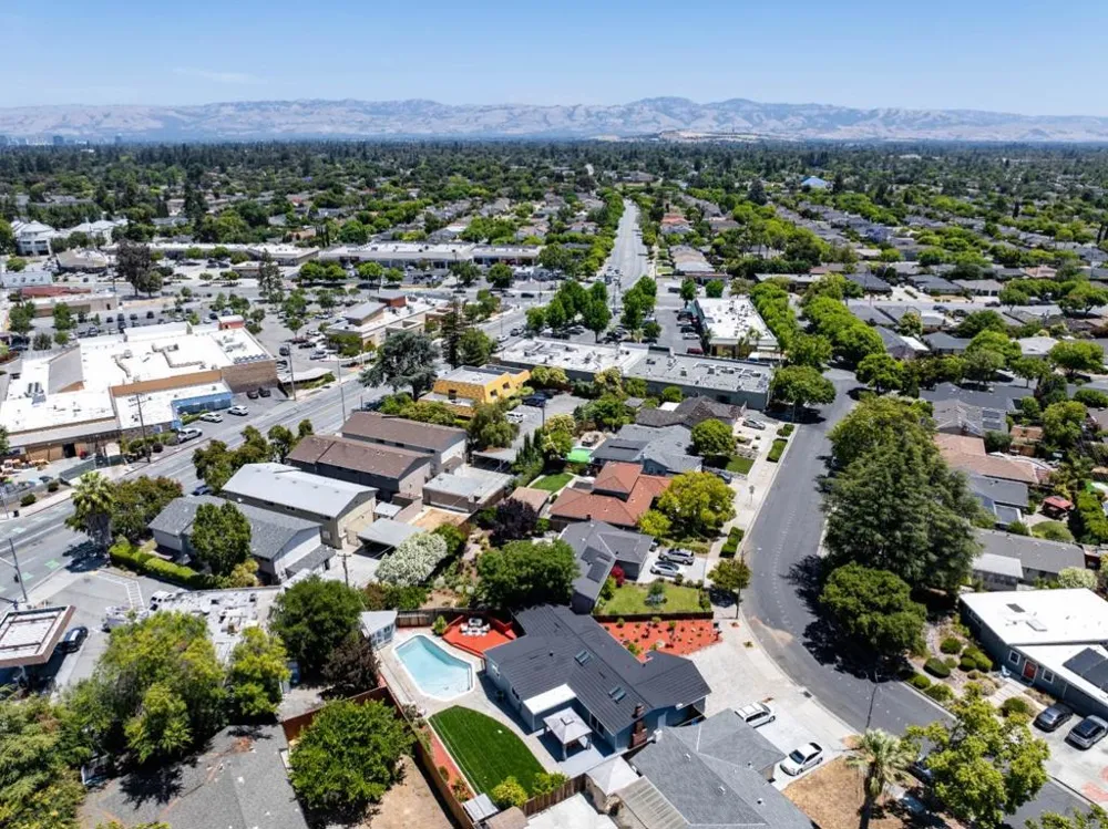 2775 Lantz Avenue San Jose, CA 95124