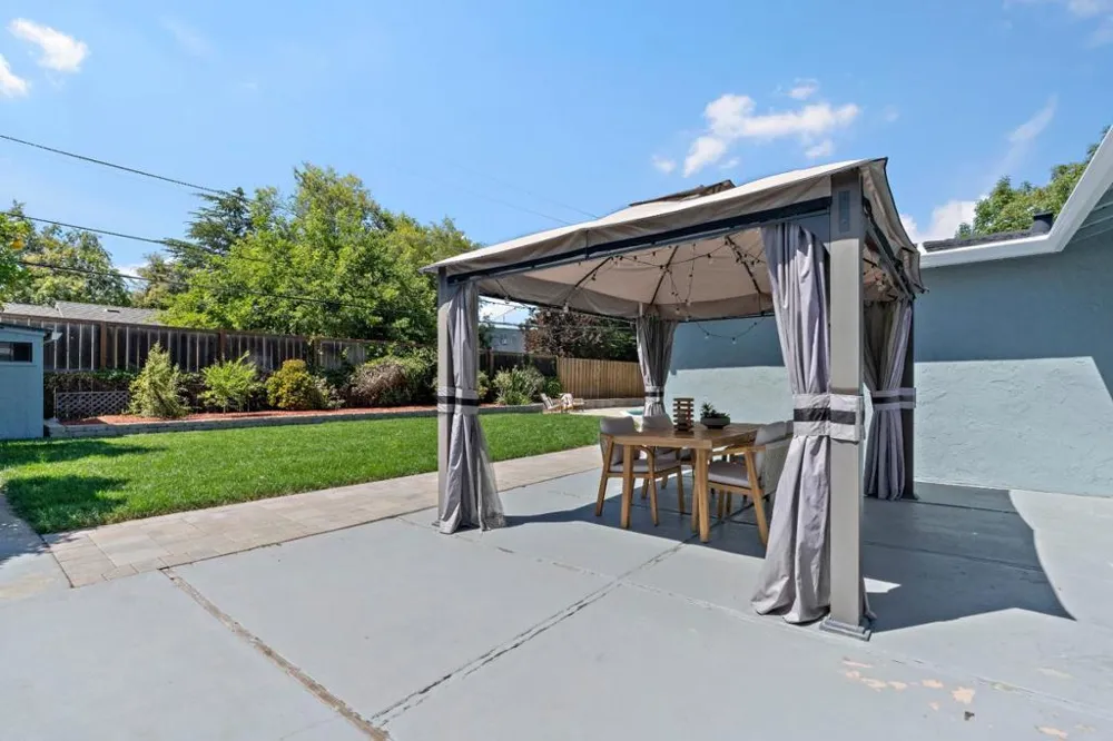 2775 Lantz Avenue San Jose, CA 95124