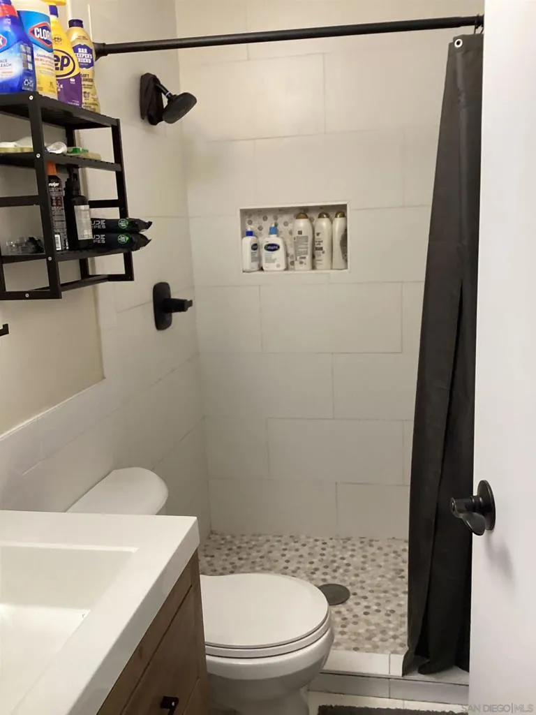 2191 Cardinal Drive San Diego, CA 92123
