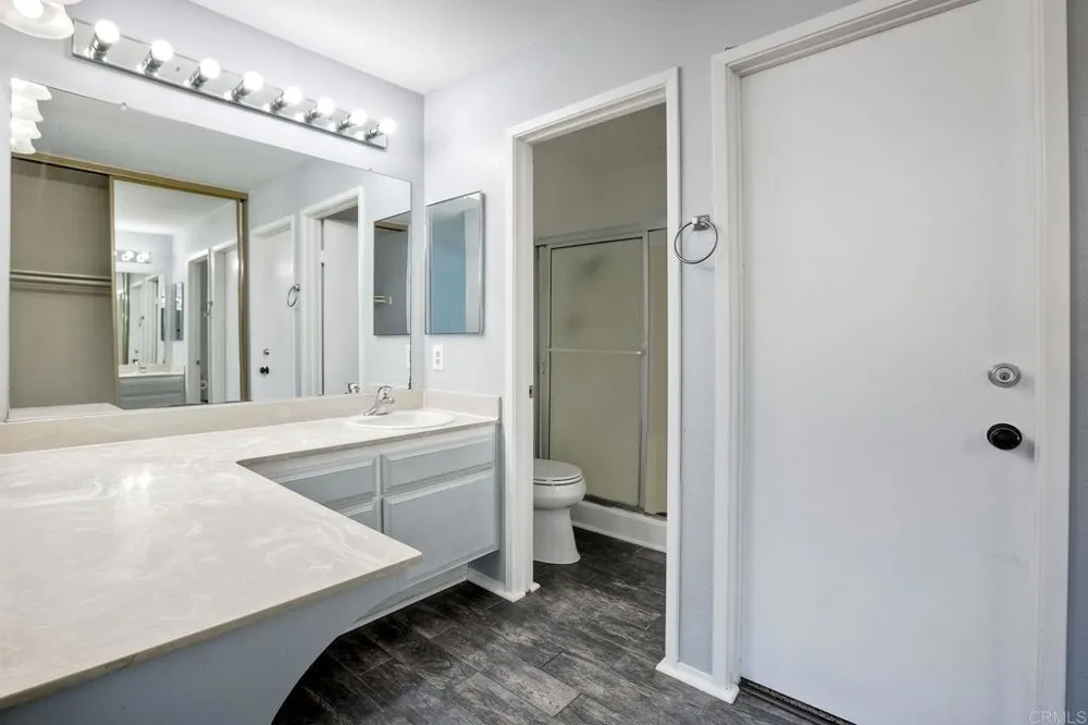 10350 Caminito Cuervo #111 San Diego, CA 92108