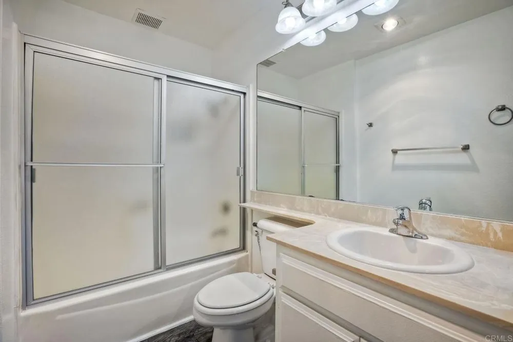 10350 Caminito Cuervo #111 San Diego, CA 92108
