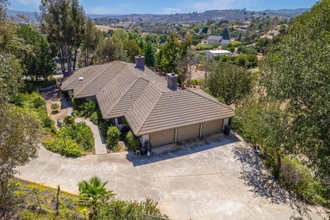 3911 Alta Vista Drive