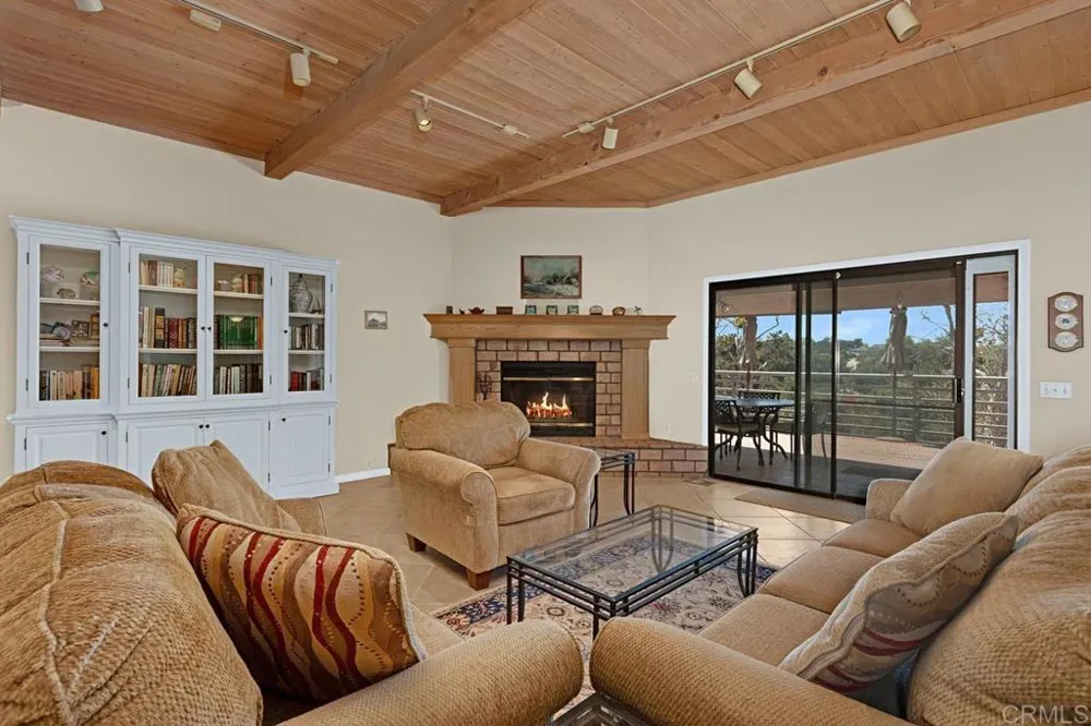 3911 Alta Vista Drive Fallbrook, CA 92028