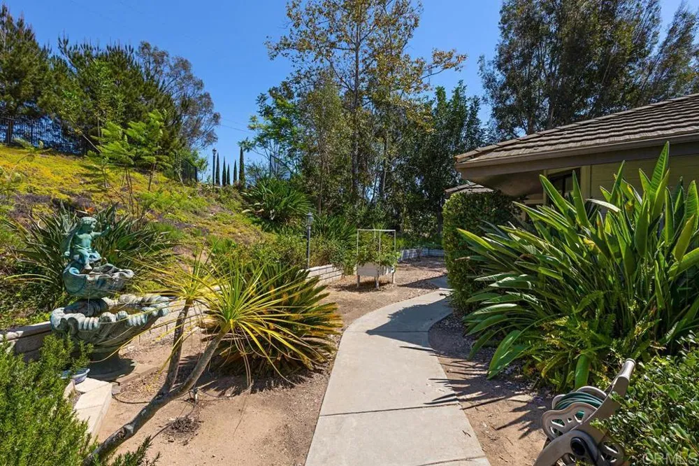 3911 Alta Vista Drive Fallbrook, CA 92028