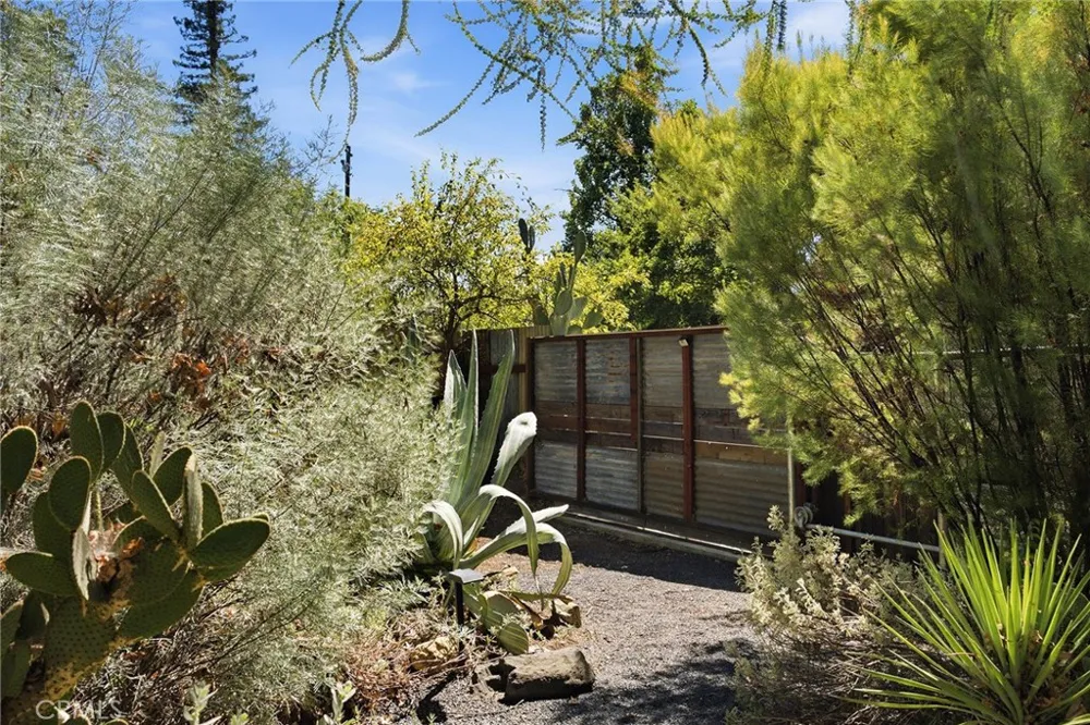 1773 E 8th Chico, CA 95928