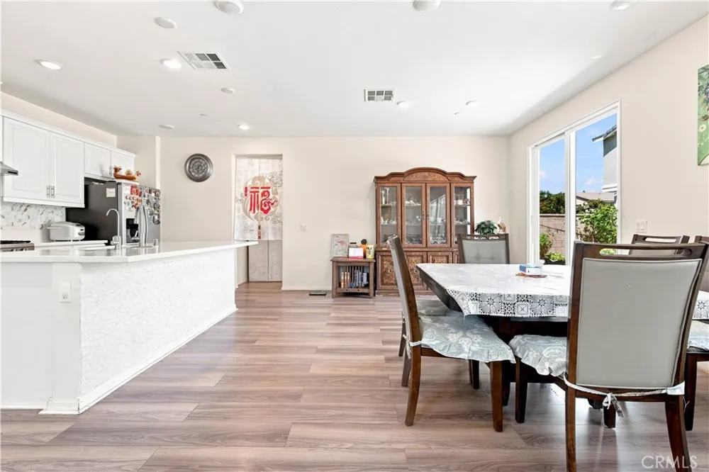 5111 S Victory Lane Ontario, CA 91762