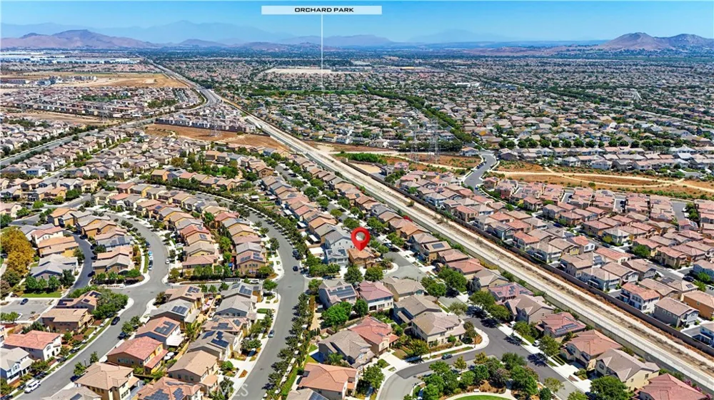 5111 S Victory Lane Ontario, CA 91762