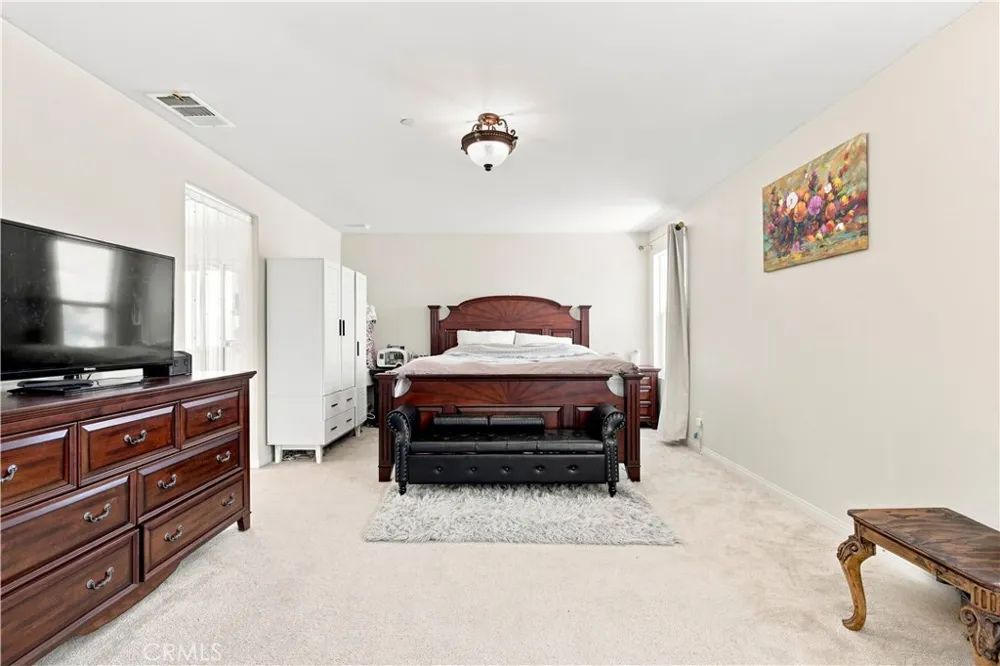 5111 S Victory Lane Ontario, CA 91762