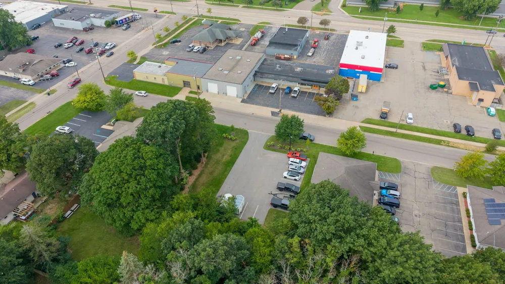 850 Maple Avenue Holland, MI 49423