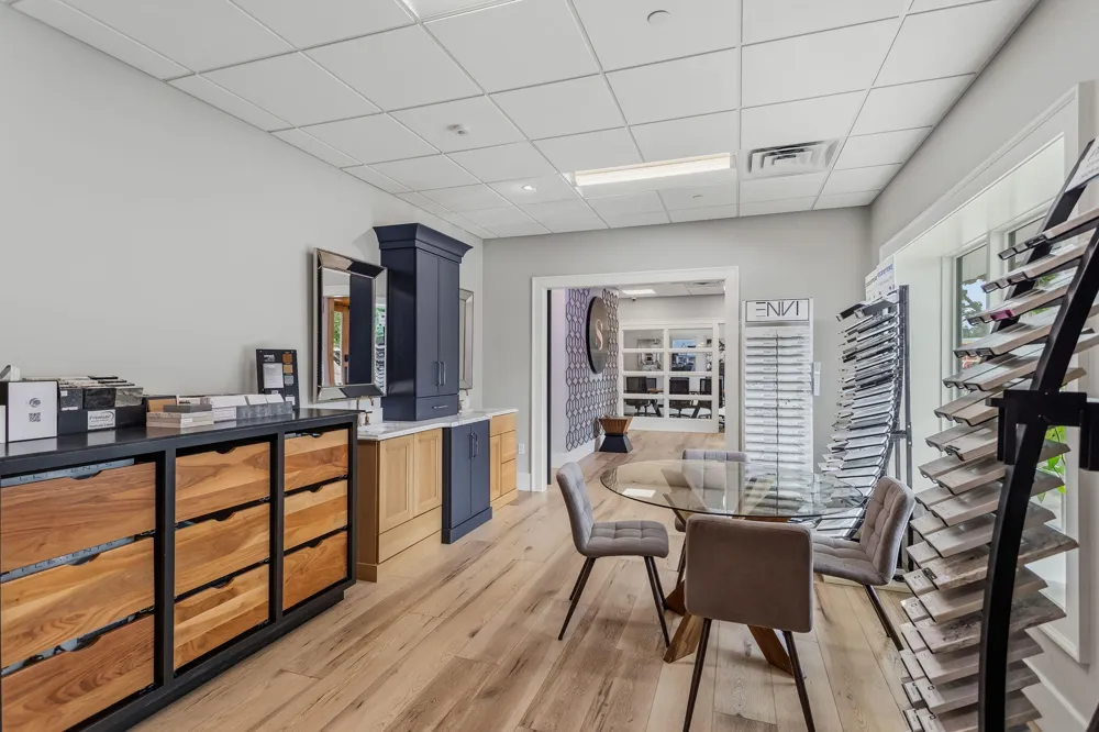850 Maple Avenue Holland, MI 49423