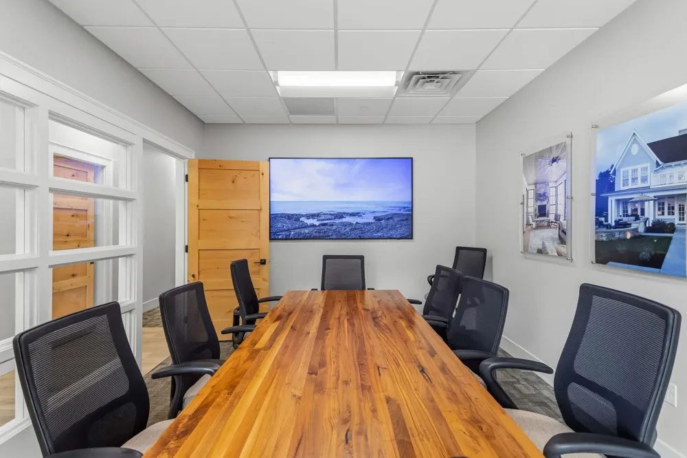 850 Maple Avenue Holland, MI 49423