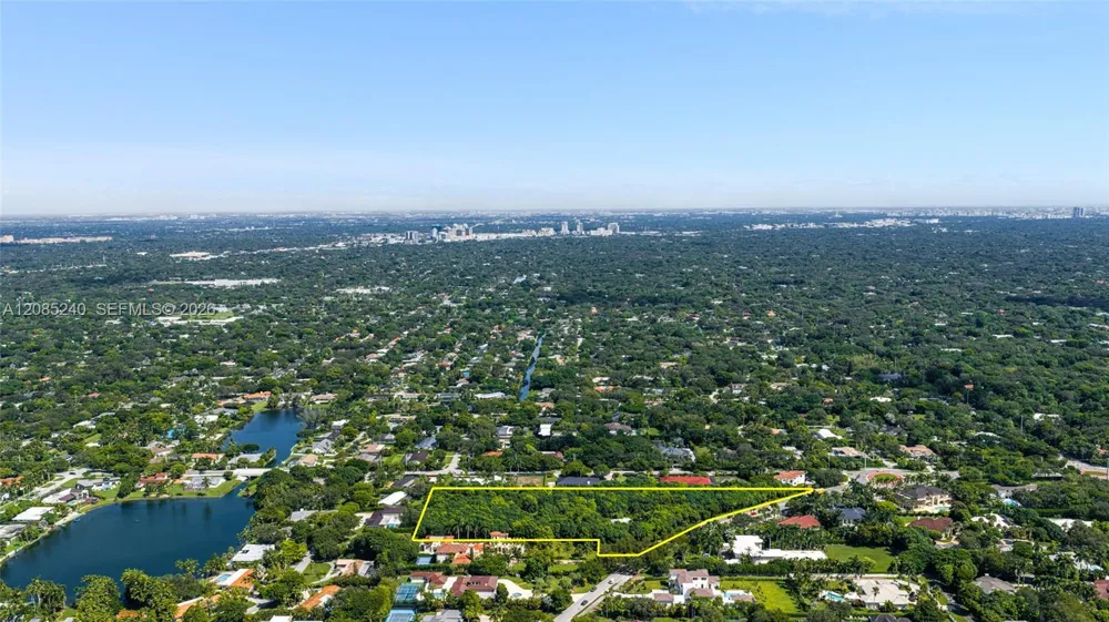 13650 Old Cutler Rd Palmetto Bay, FL 33158
