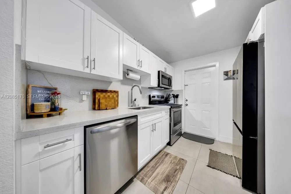 2020 Rutland St Opa-Locka, FL 33054