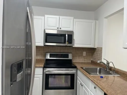 540 SE 2nd Ave #J3 Deerfield Beach, FL 33441