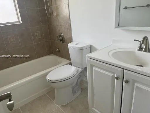 540 SE 2nd Ave #J3 Deerfield Beach, FL 33441