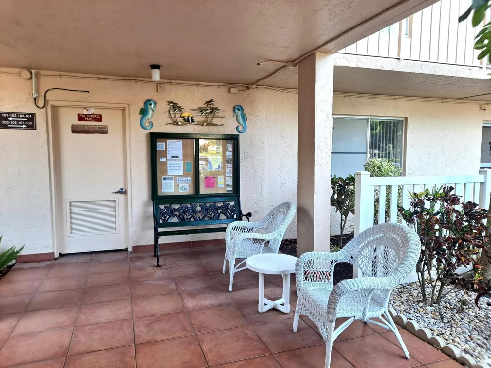 6795 Huntington 405 Lane #405 Delray Beach, FL 33446