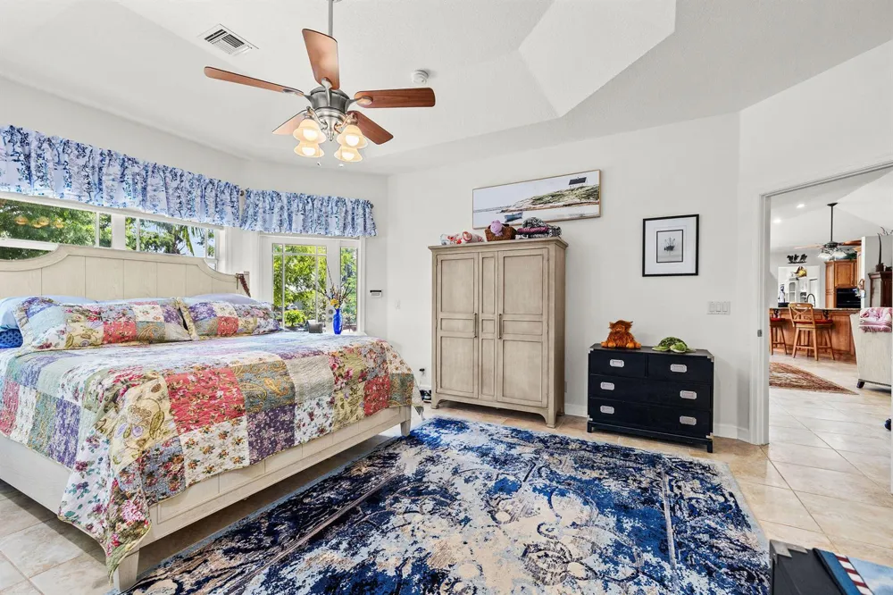 19005 SW GREY FOX TRAIL 
