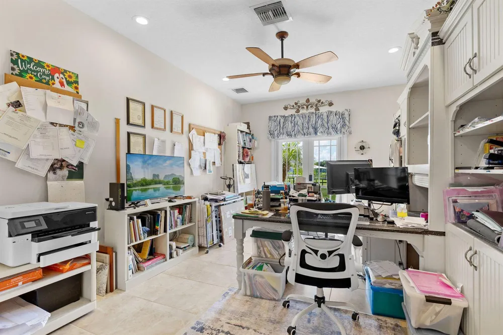 19005 SW GREY FOX TRAIL 