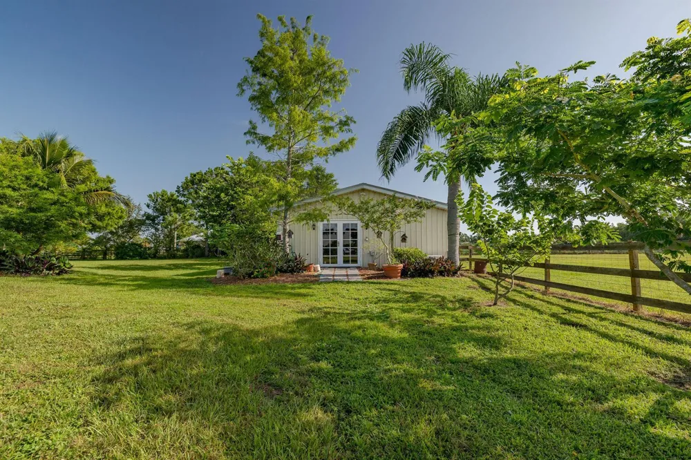 19005 SW GREY FOX TRAIL 
