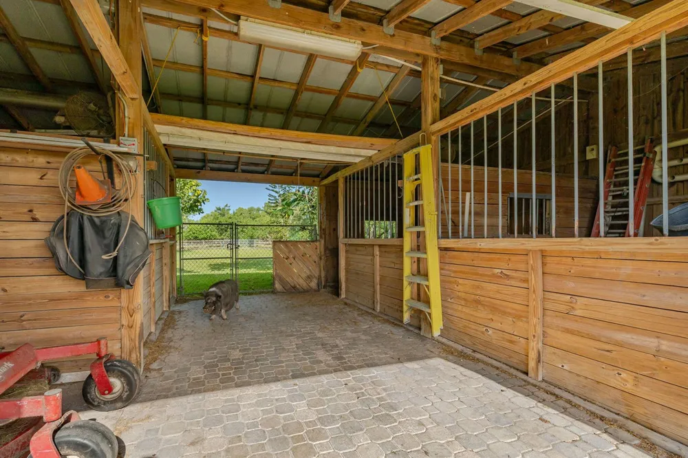 19005 SW GREY FOX TRAIL 