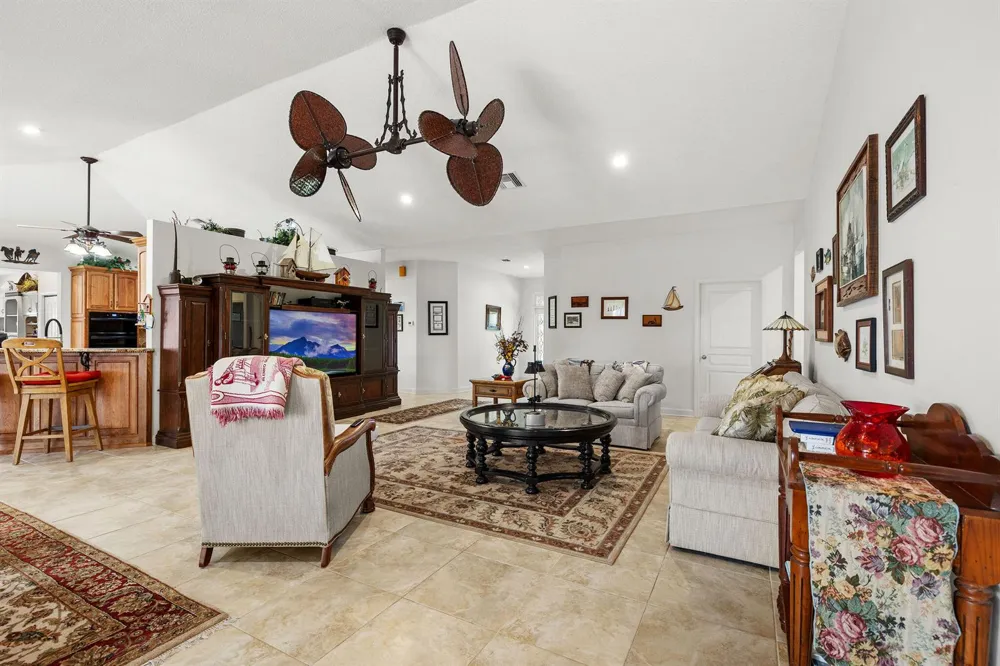 19005 SW GREY FOX TRAIL 