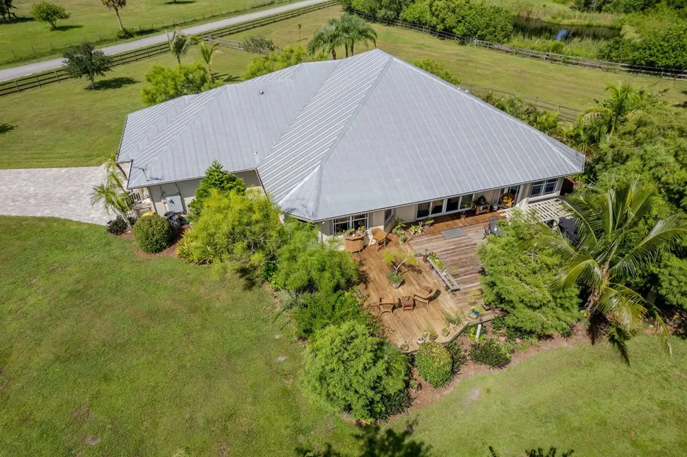 19005 SW GREY FOX TRAIL 