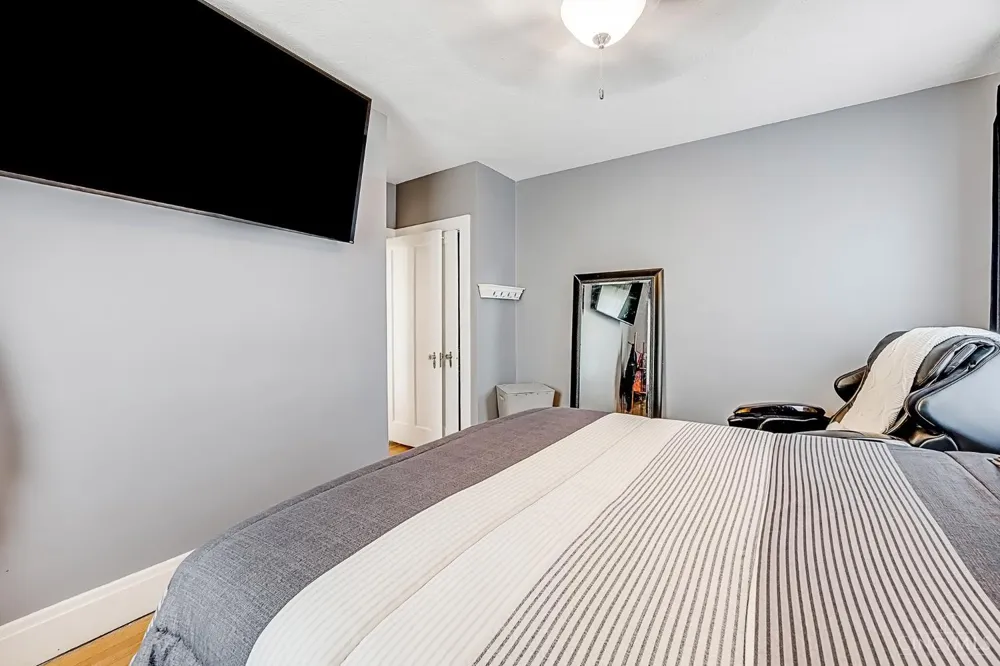 3333 Meyer Place Cincinnati, OH 45211