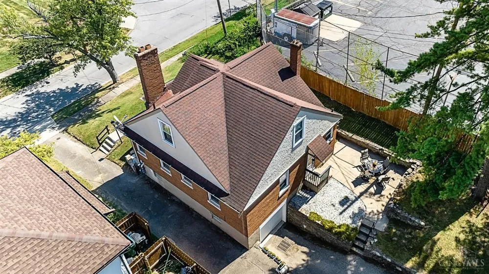 3333 Meyer Place Cincinnati, OH 45211