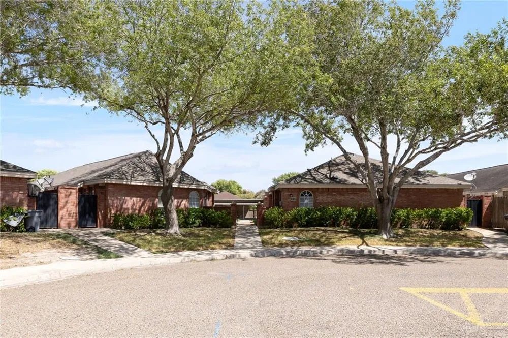 2717 Ringold Circle #10 Edinburg, TX 78539