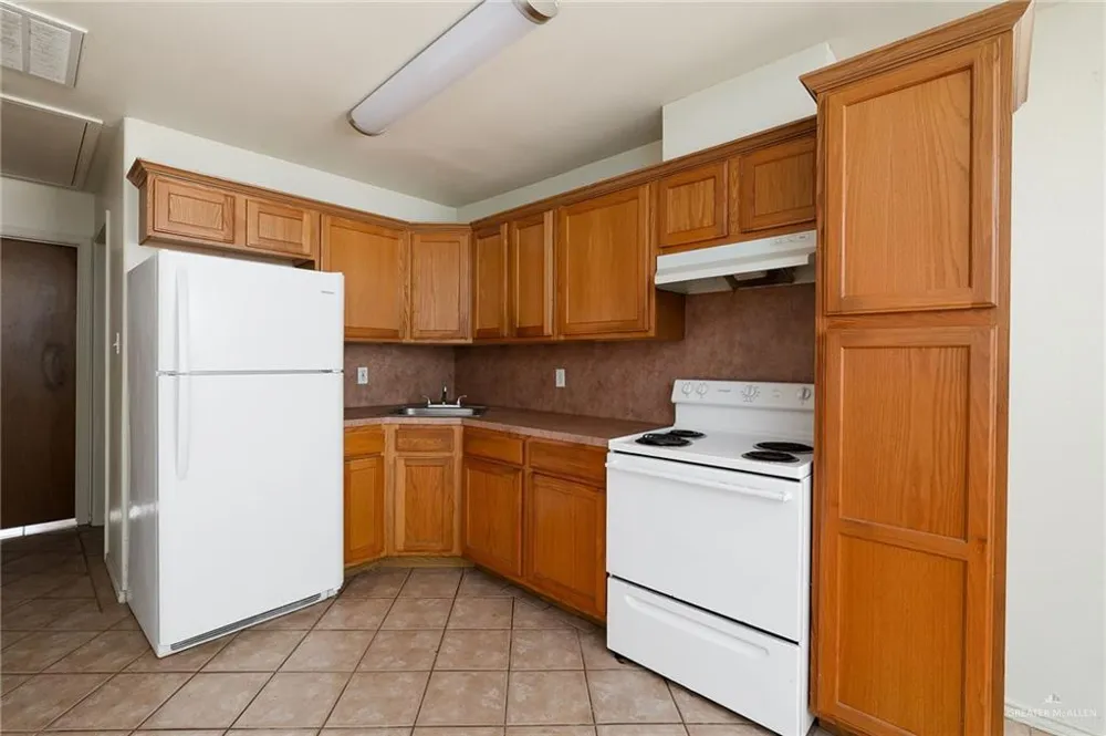 2717 Ringold Circle #10 Edinburg, TX 78539