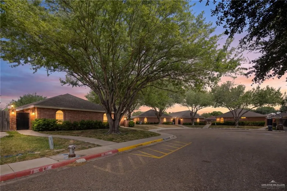 2717 Ringold Circle #10 Edinburg, TX 78539