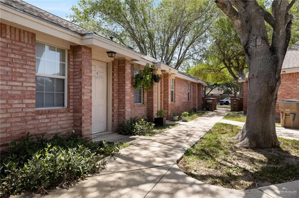 2717 Ringold Circle #10 Edinburg, TX 78539