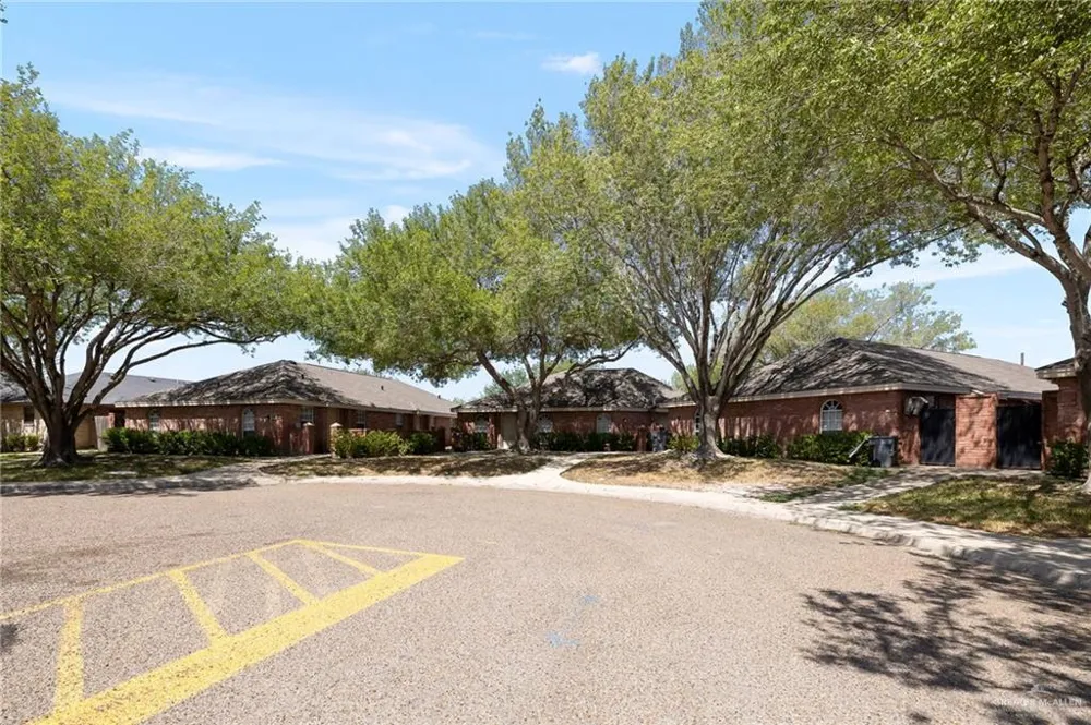 2717 Ringold Circle #10 Edinburg, TX 78539