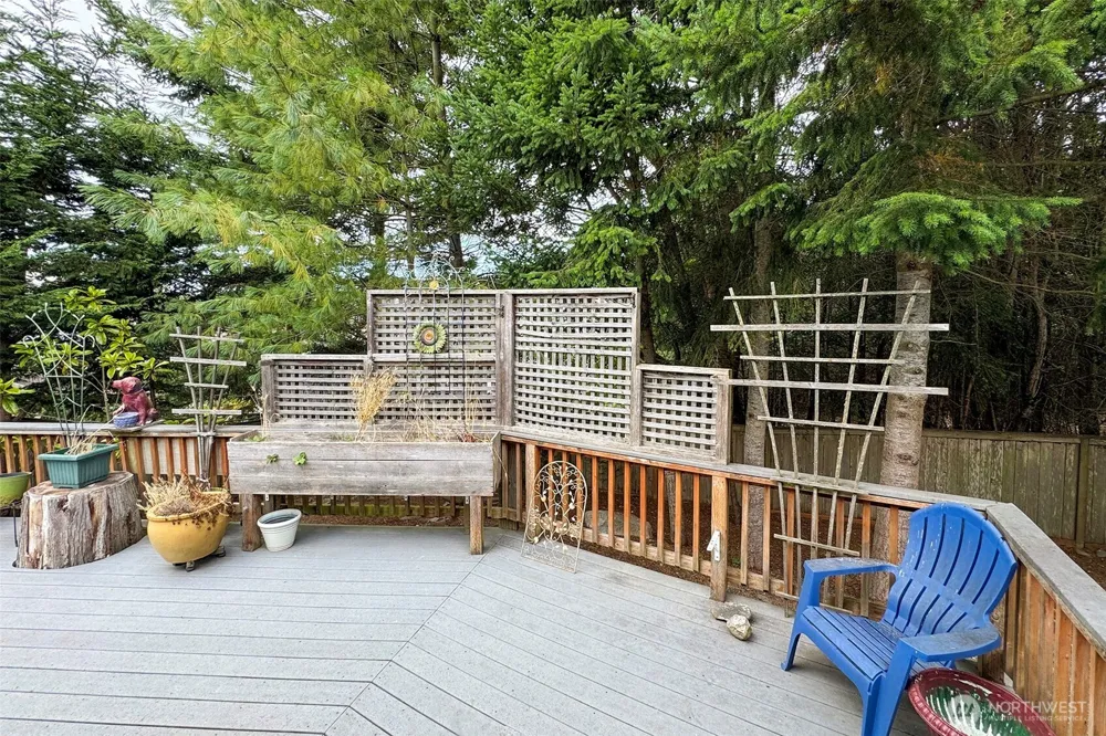2239 W Sixteenth Street Port Angeles, WA 98363