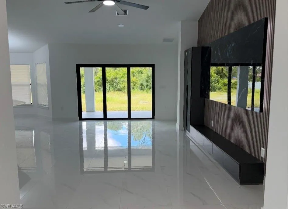 1003 Congress Avenue Lehigh Acres, FL 33972