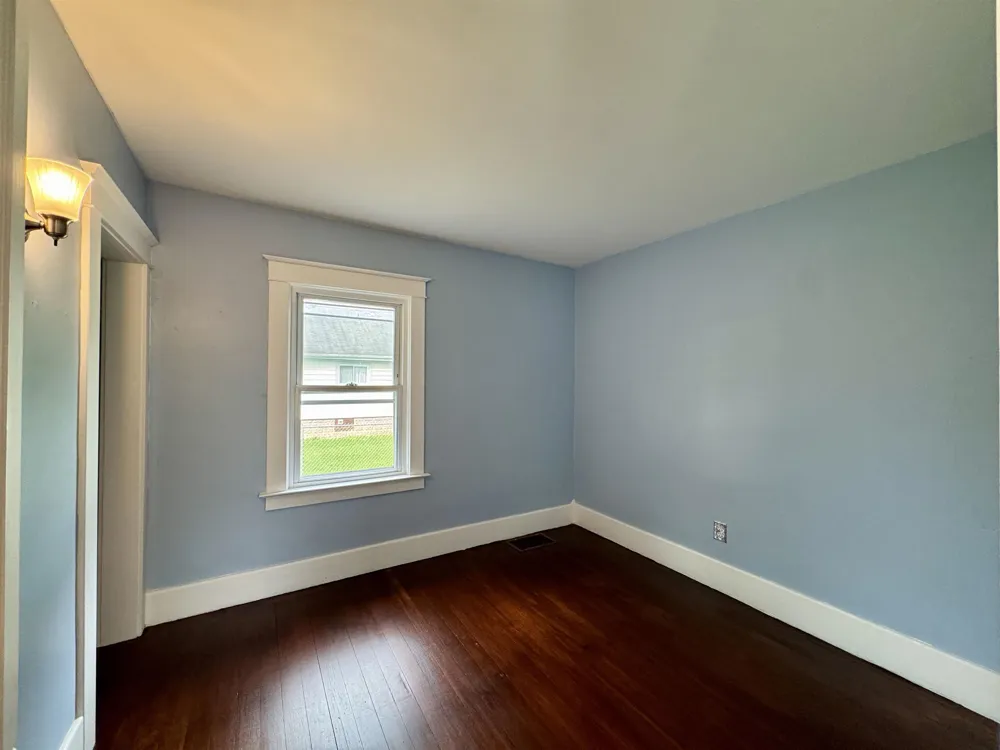 1812 Allegan Street Saginaw City, MI 48602