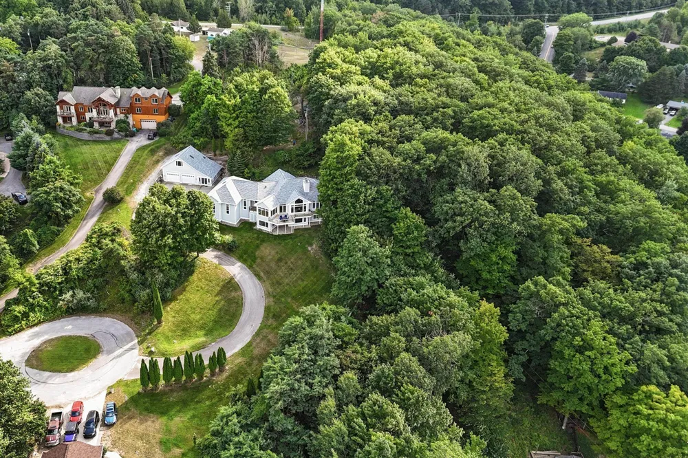 13857 S Windcrest Elmwood Charter Township, MI 49684