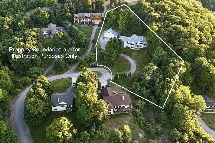 13857 S Windcrest Elmwood Charter Township, MI 49684