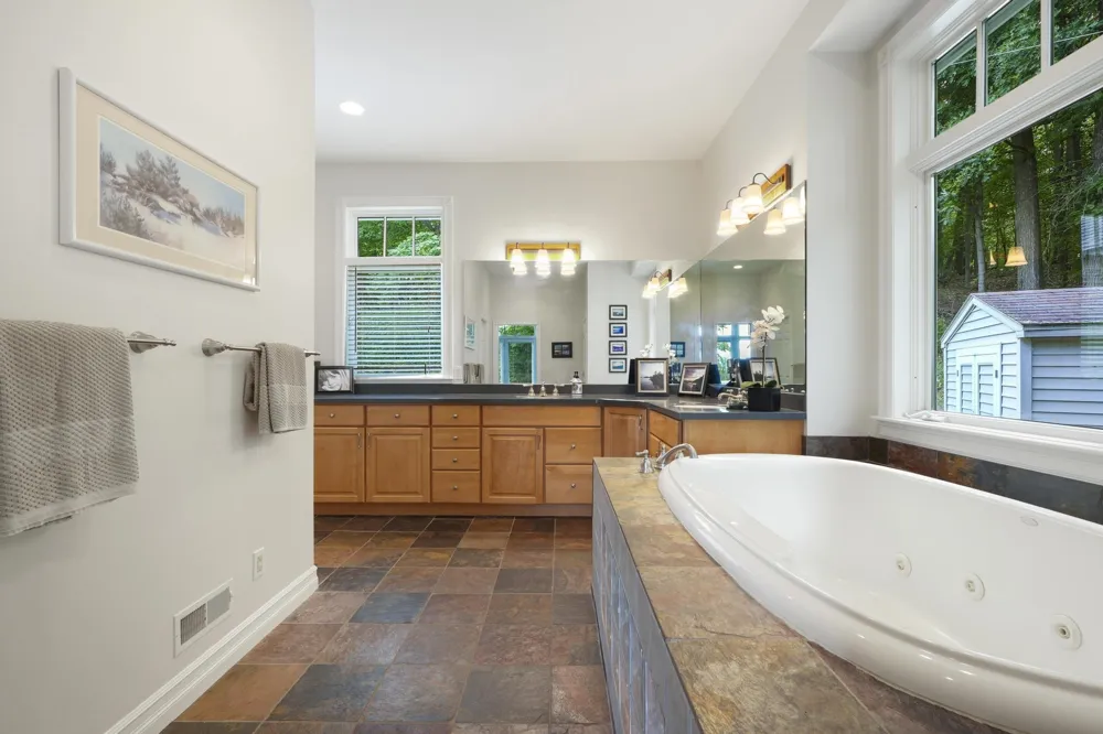 13857 S Windcrest Elmwood Charter Township, MI 49684