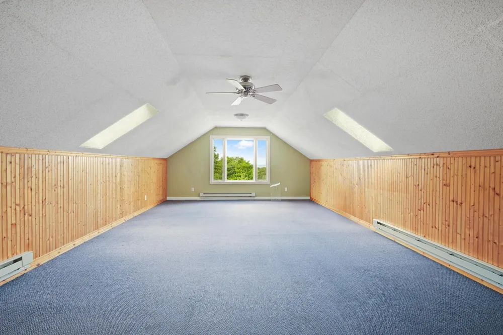 13857 S Windcrest Elmwood Charter Township, MI 49684