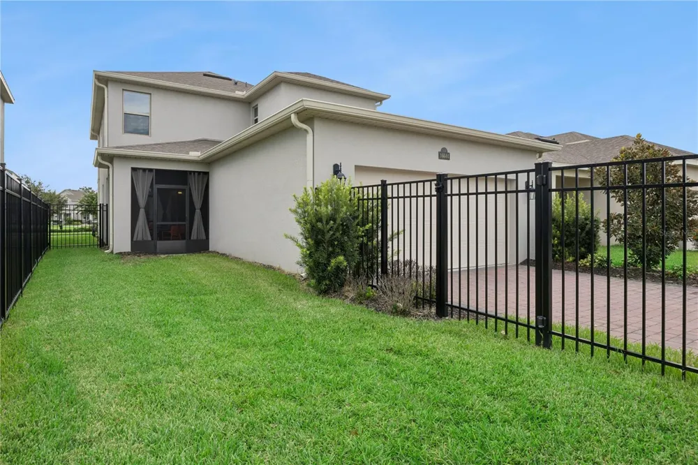 16644 POINT ROCK DRIVE Winter Garden, FL 34787