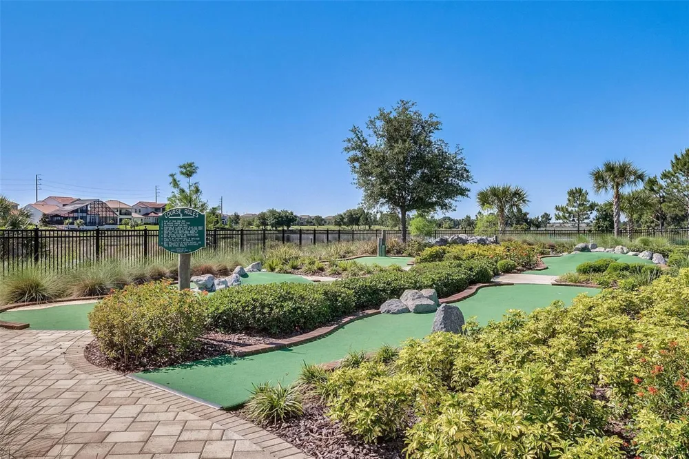 16644 POINT ROCK DRIVE Winter Garden, FL 34787