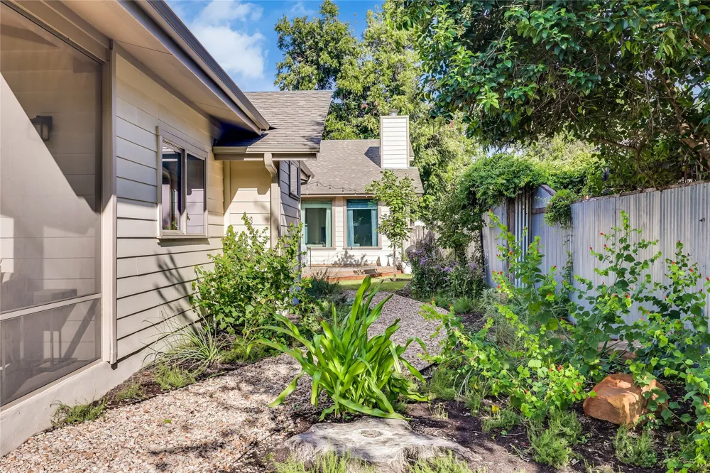 5307 Aurora Drive Austin, TX 78756