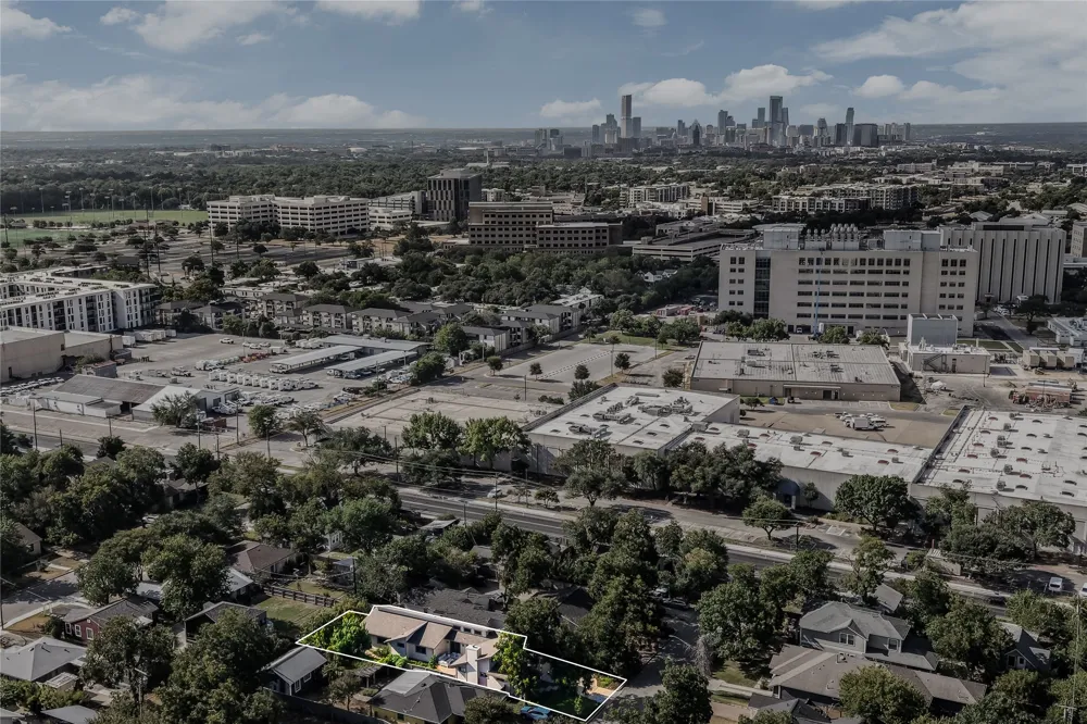 5307 Aurora Drive Austin, TX 78756