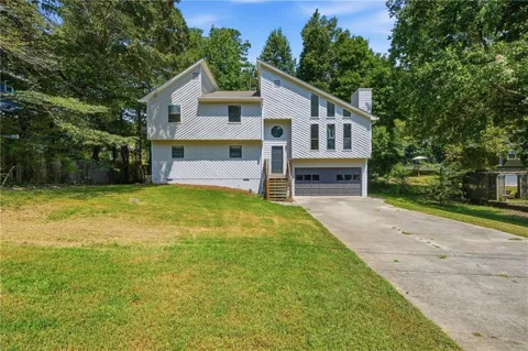 13 Bramblewood Place SW